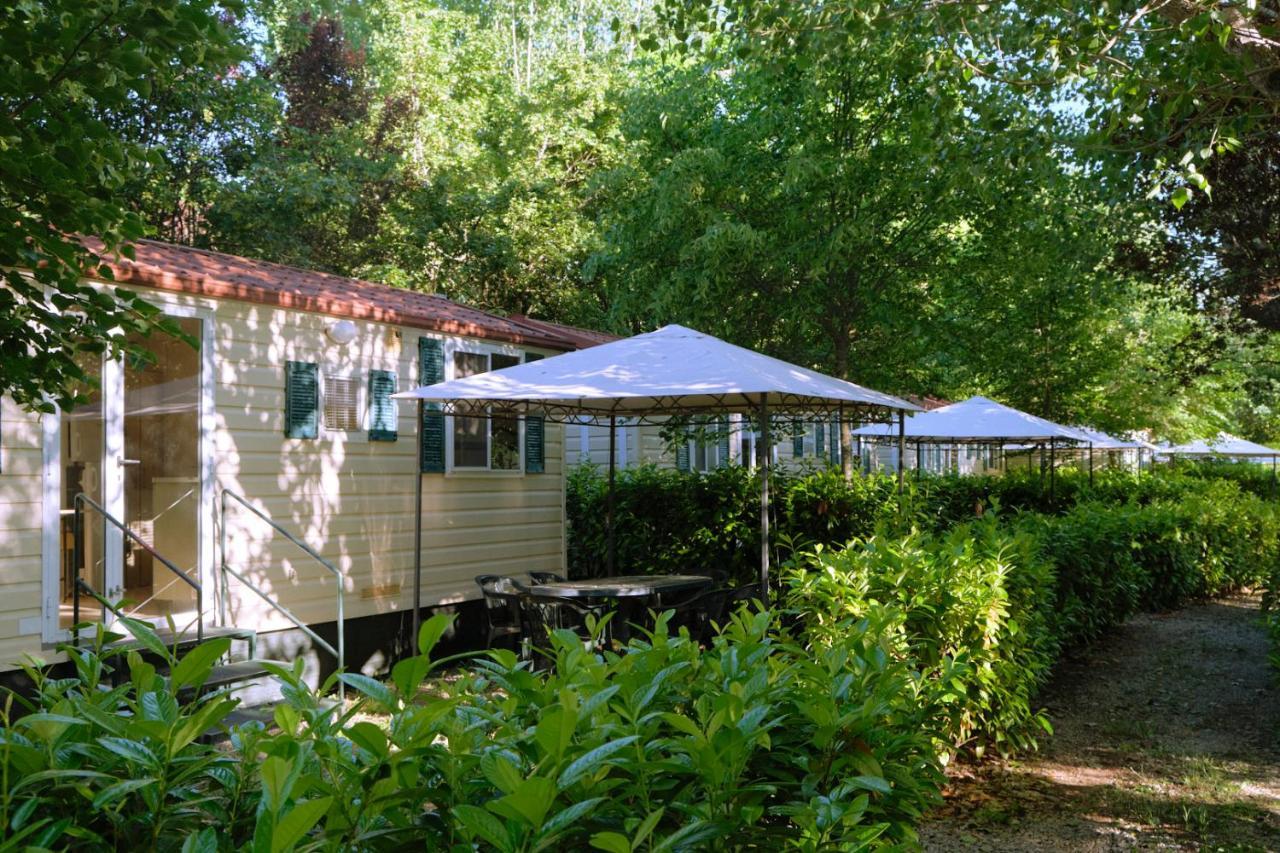 Camping La Chiocciola Hotel Capannole Buitenkant foto