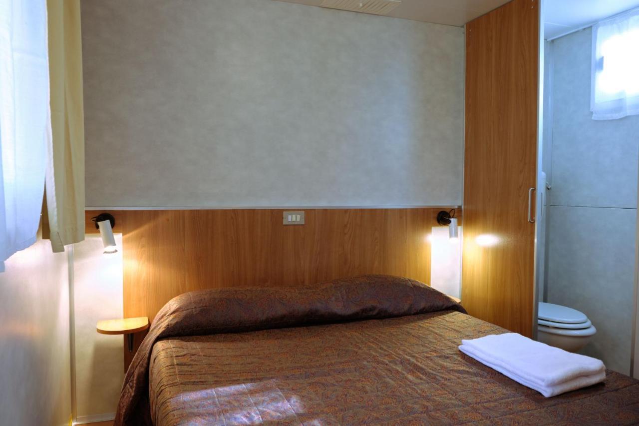 Camping La Chiocciola Hotel Capannole Buitenkant foto